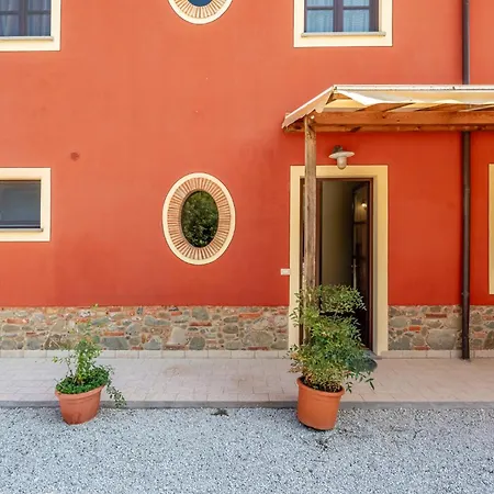 Casolare Dei Fiori - Le Rose Farm stay *