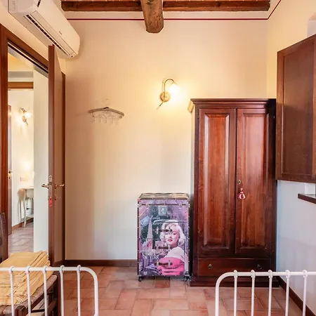 Casolare Dei Fiori - Le Rose